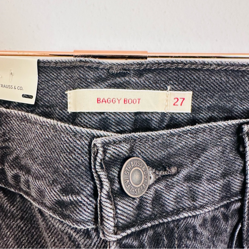 New Levi's Baggy Boot Jeans mid rise premium - Picture 8 of 11